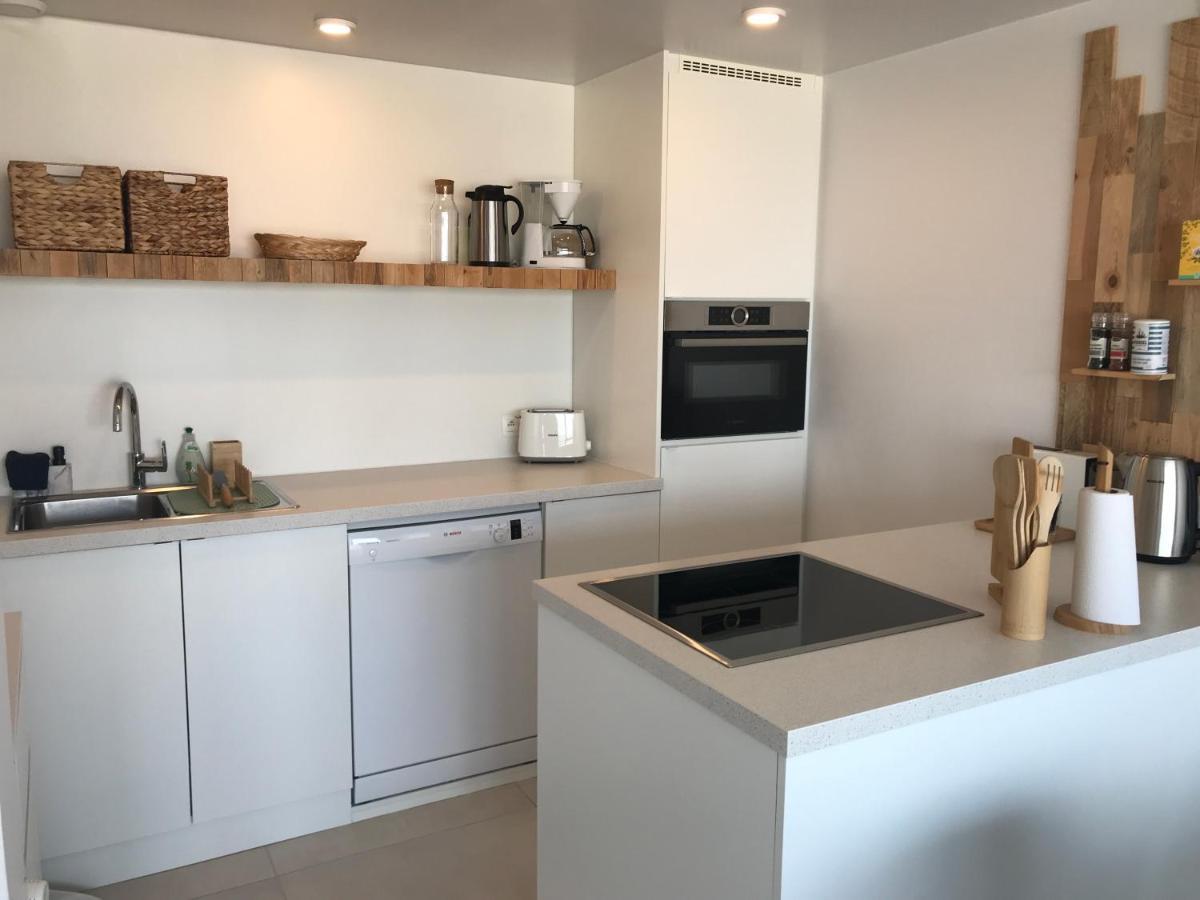 Panoramic Seaview Apartment With Free Private Garage 奥斯滕德 外观 照片