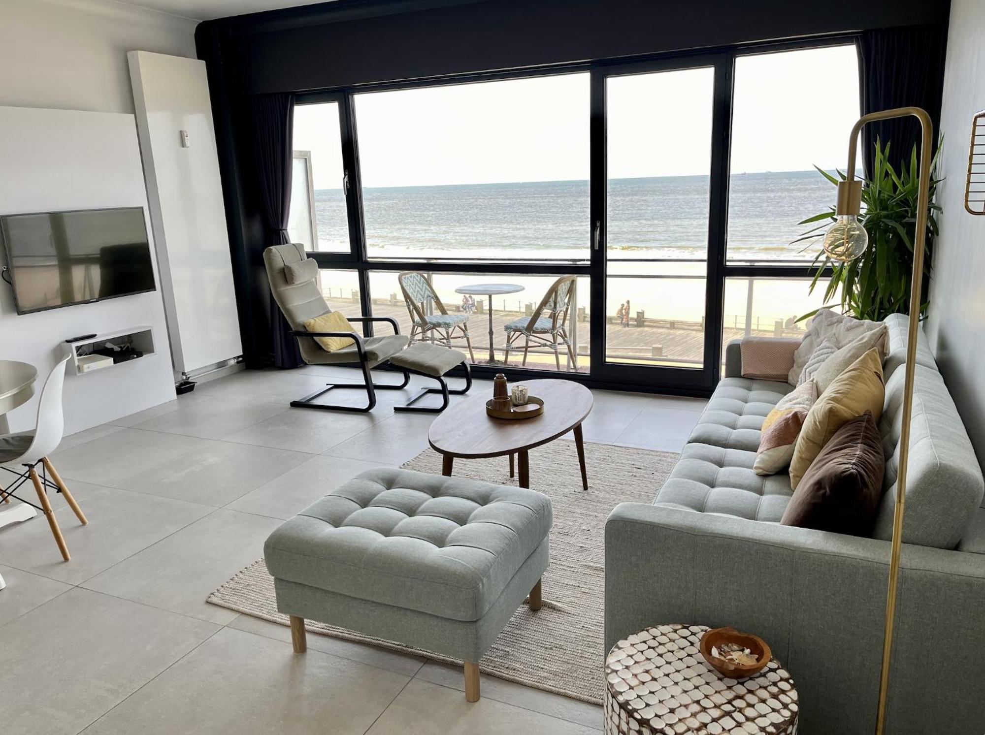 Panoramic Seaview Apartment With Free Private Garage 奥斯滕德 外观 照片