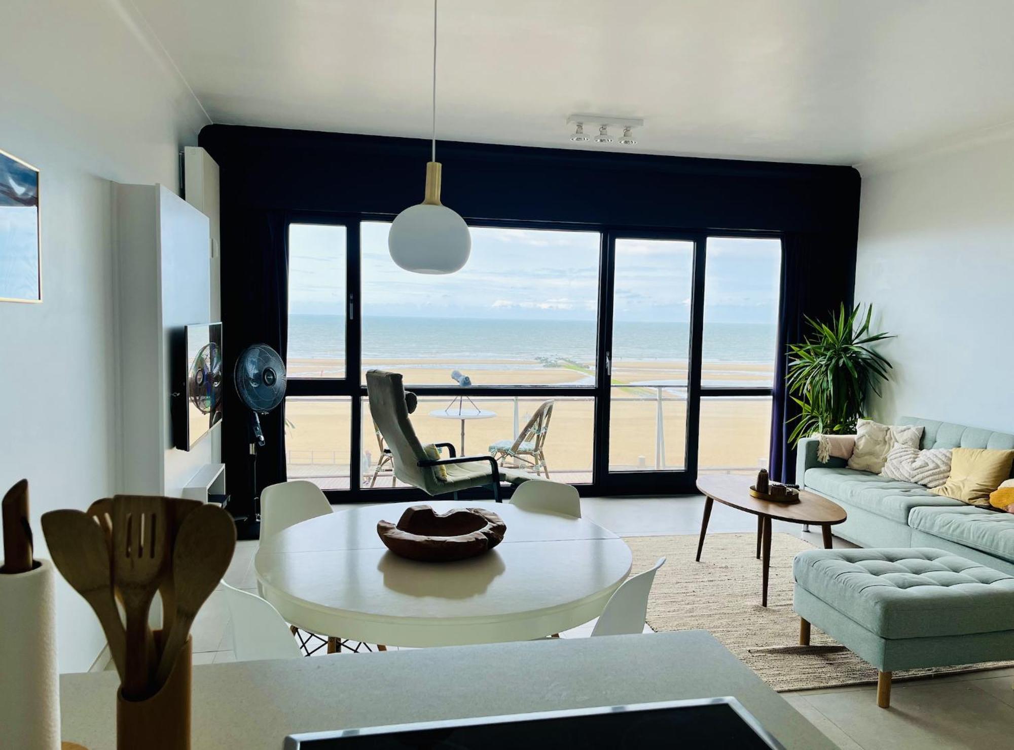Panoramic Seaview Apartment With Free Private Garage 奥斯滕德 外观 照片